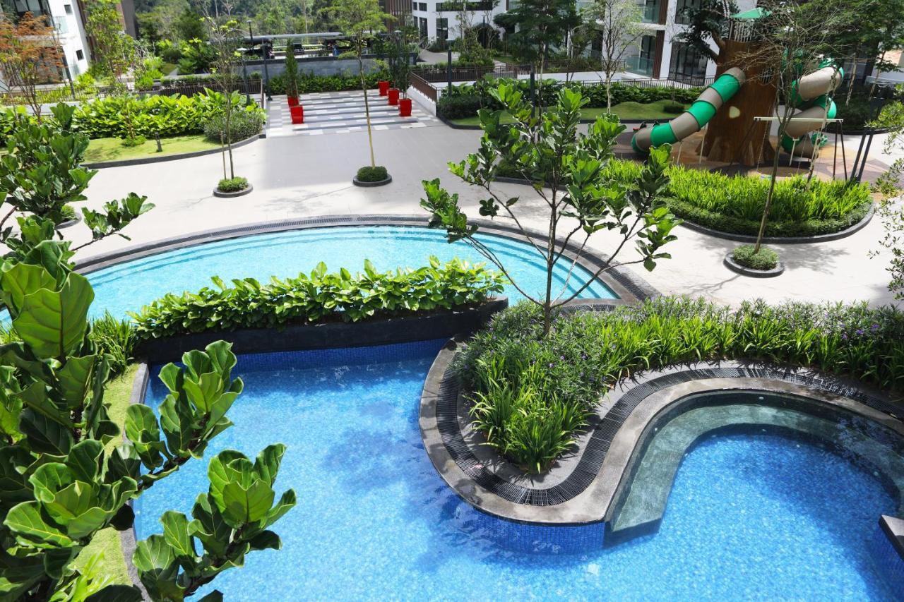 Apartment Family Cozy @ Midhills Genting L 8 Mins To Gpo *
