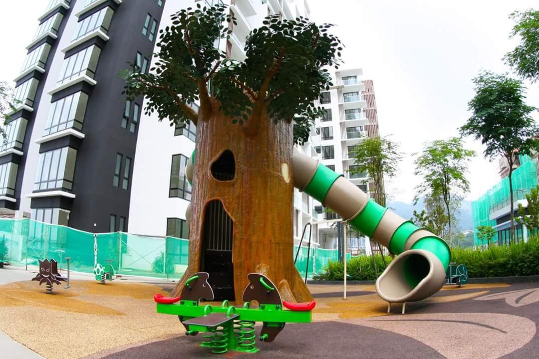 Apartment Family Cozy @ Midhills Genting L 8 Mins To Gpo